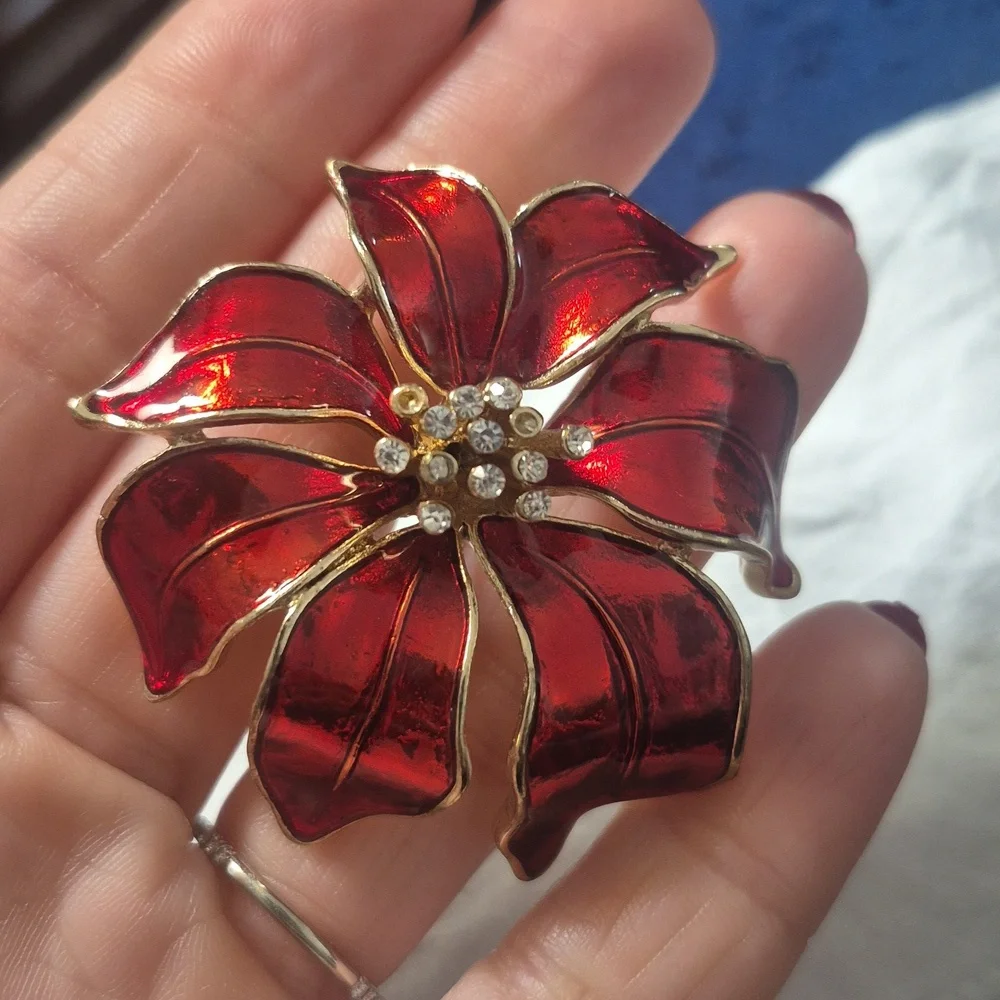 Kenneth Cole Poinsettia Flower Brooch - Picture 2 of 7